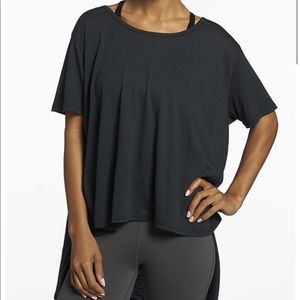 Fabletics Vibe Tee Size Small